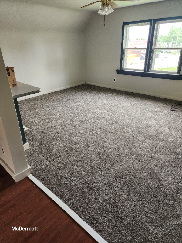 155 N Ridge Rd W #UP - Photo 4 of 8