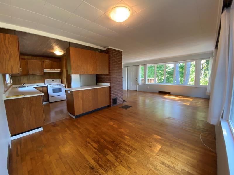 751 Bowman Ave #1 - Photo 7 of 25