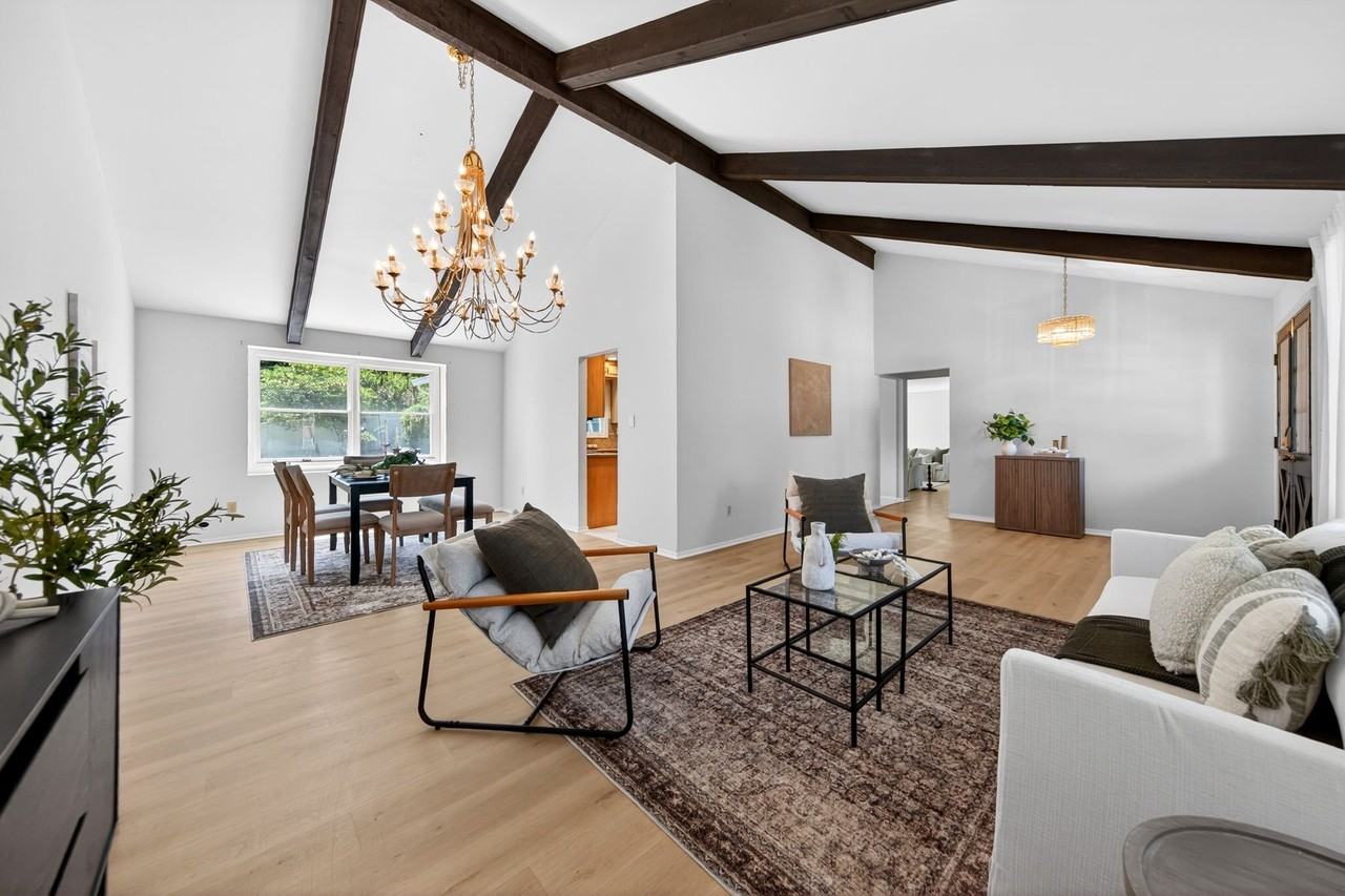 2019 Cedarmill Dr - Photo 7 of 36