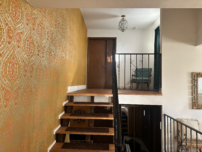 661 S Fulton St - Photo 7 of 31