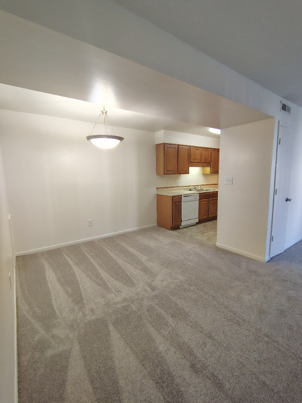 600 Reusens Rd - Photo 5 of 16