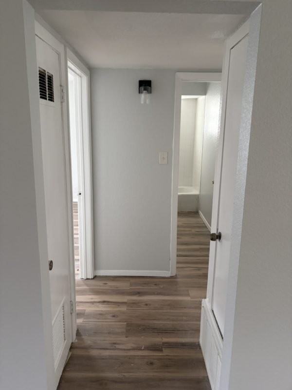 604 W 4th St - Photo 5 of 8