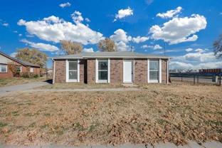 1620 E Del Mar St - Photo 1 of 1