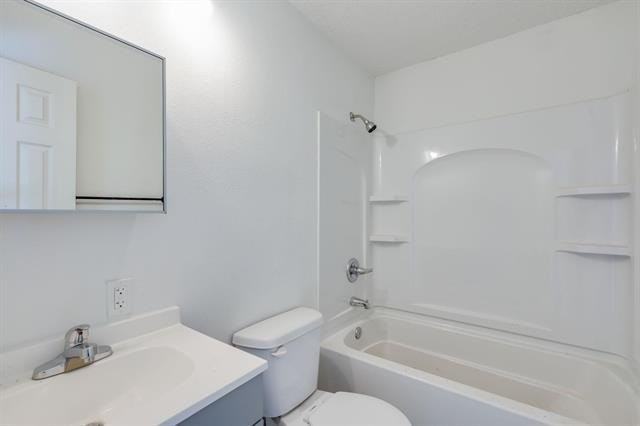 1620 E Del Mar St - Photo 6 of 8