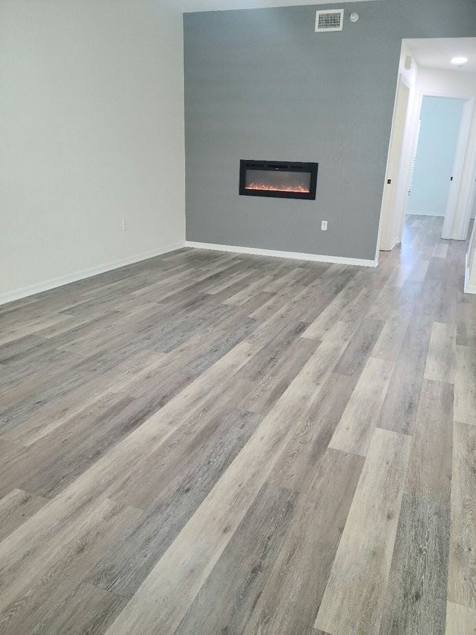 10490 Chalmer St #03 - Photo 4 of 18