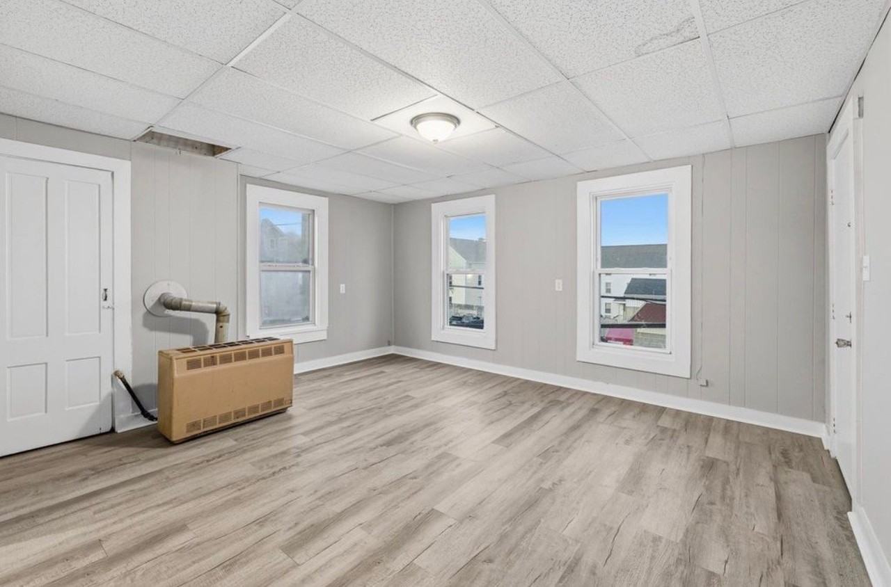 255 Rodman St #4 - Photo 6 of 15