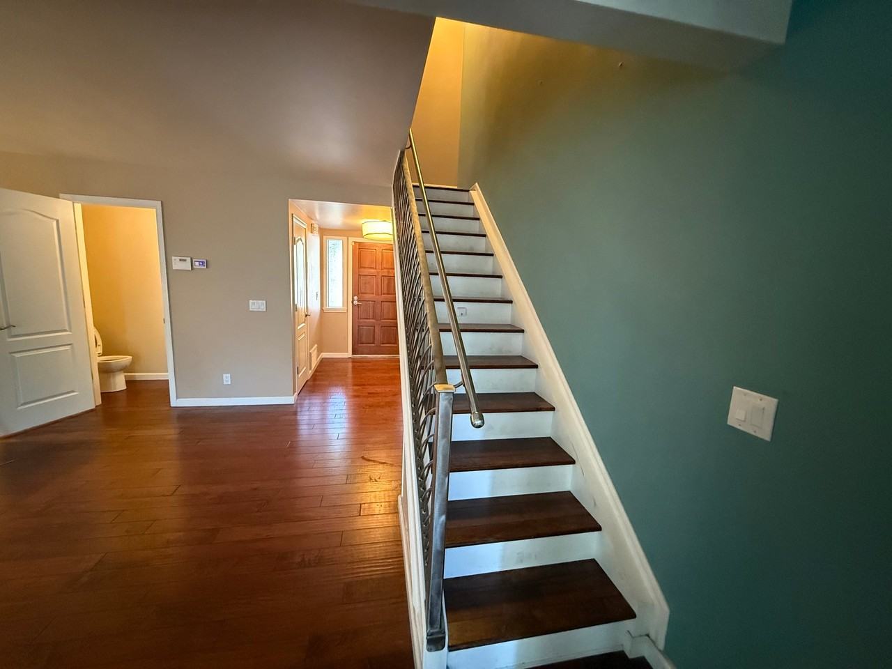 2063 Village Ln - Photo 6 of 18