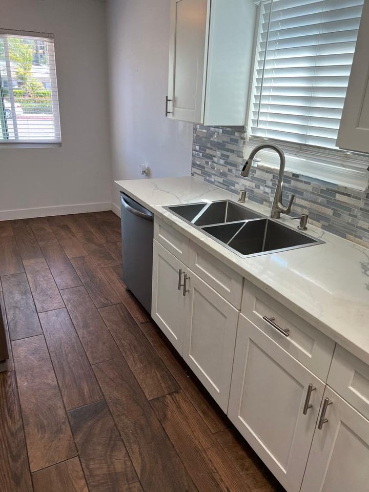 1616 E Grand Ave - Photo 5 of 17