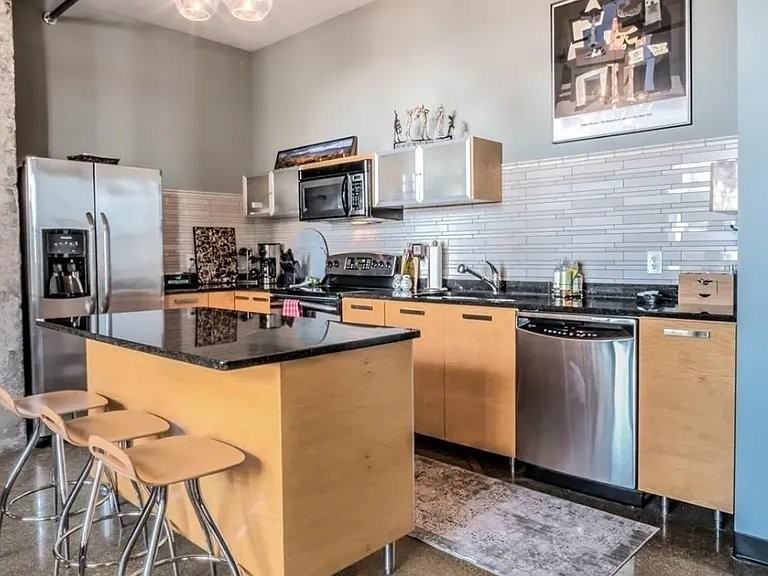350 Saint Peter St #1206 - Photo 7 of 16