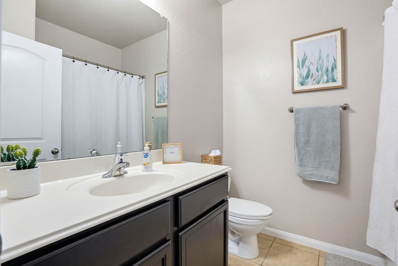 12118 Stratsburg - Photo 4 of 18