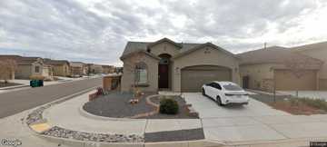 featured image of 4558 Golden Eagle Loop Ne