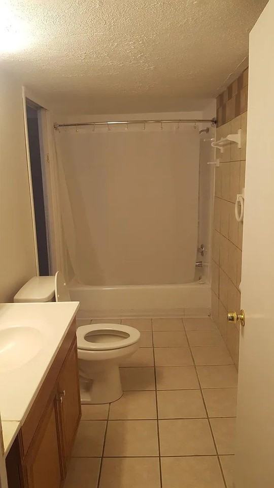 230 7th St - Photo 7 of 7