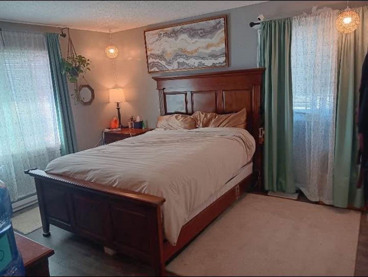 1427 Shakopee Ave E #2 - Photo 6 of 6