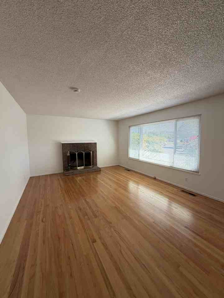 1717 Tisserand Dr #1 - Photo 4 of 20