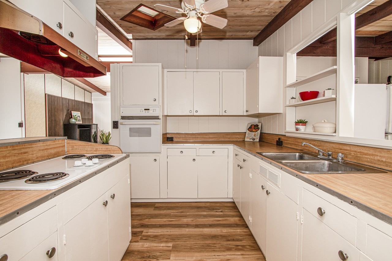 1633 Hookani St #1 - Photo 7 of 20