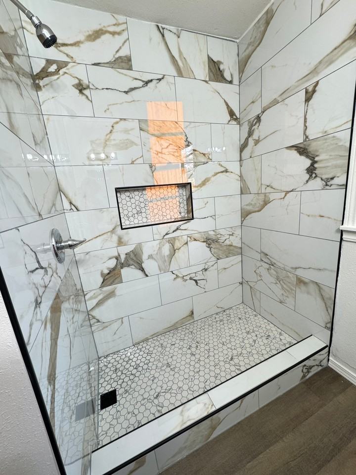 1436 S Hickory Ave - Photo 5 of 9