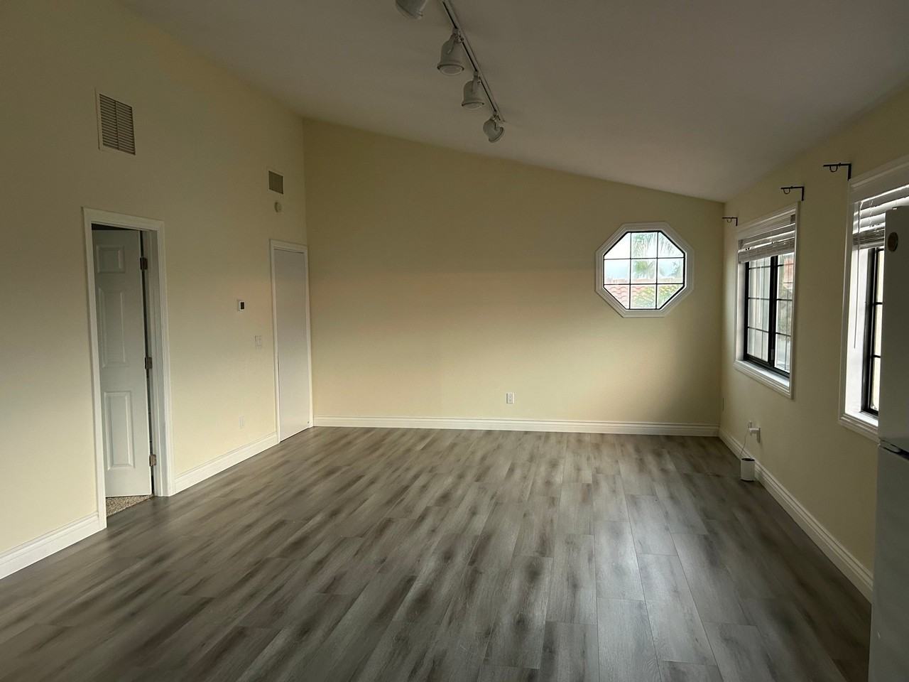 3426 Corvallis St #NA - Photo 3 of 10