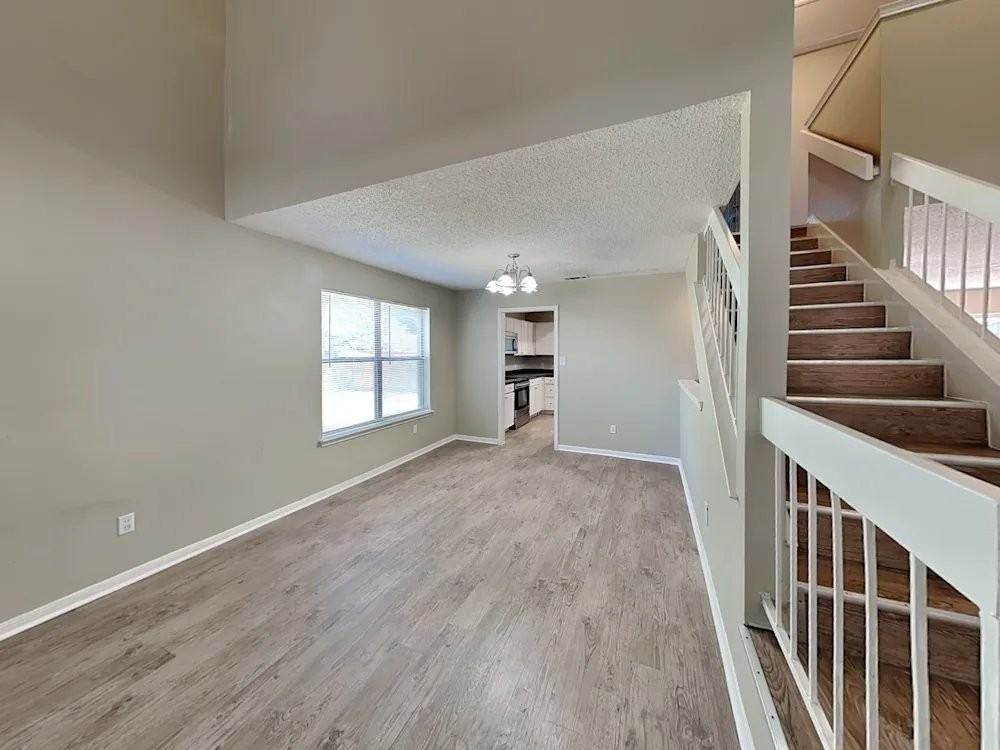 4105 Devon Ct - Photo 2 of 11