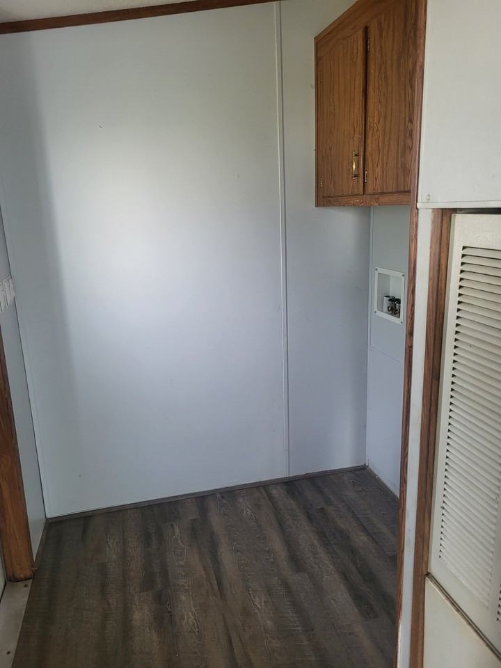 52 Elizabeth Dr #C4 - Photo 6 of 11