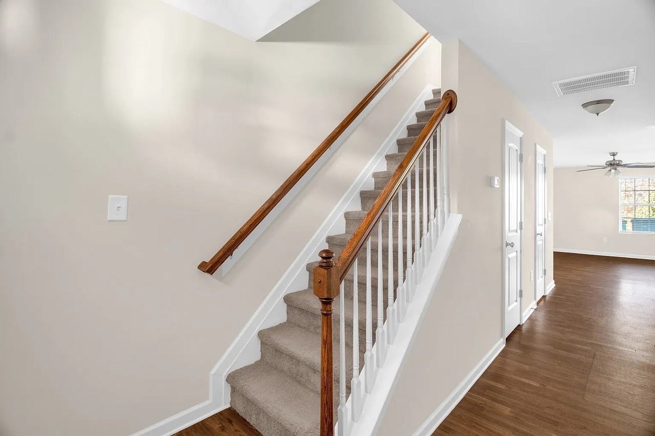 3859 Copperfield Ct - Photo 3 of 19