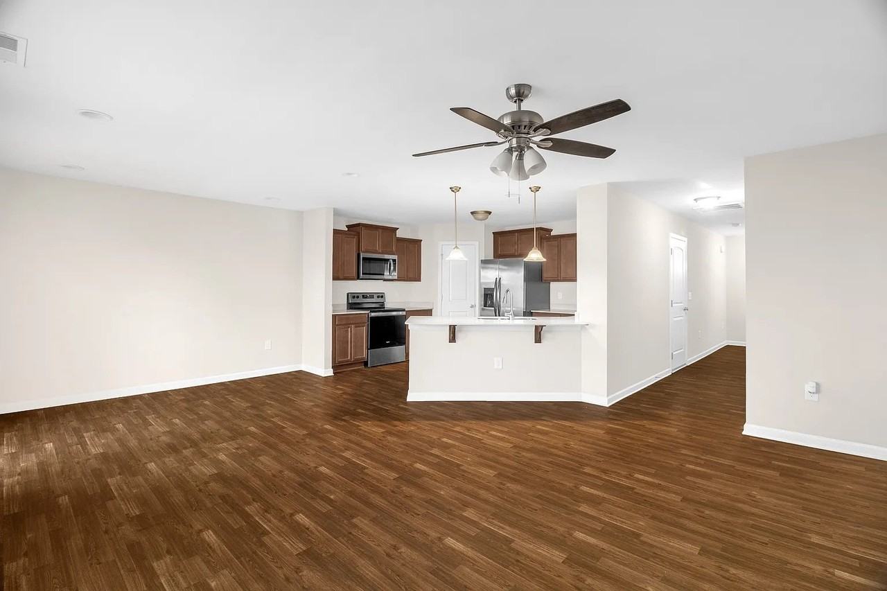 3859 Copperfield Ct - Photo 5 of 19