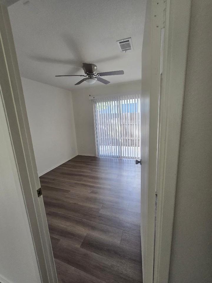 4360 10th St #2 - Photo 6 of 9