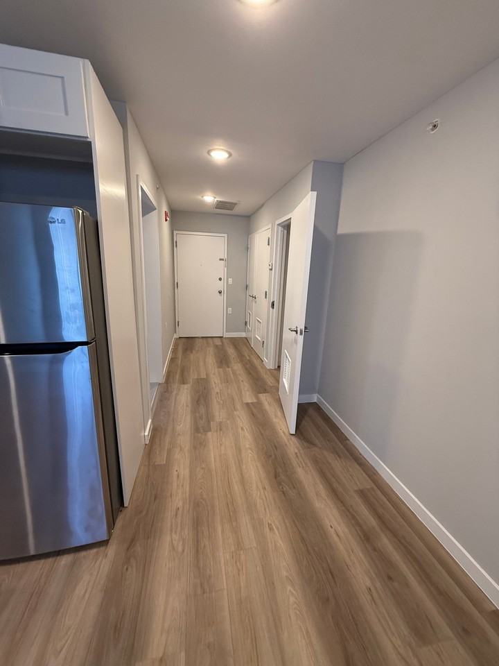 8-10 Godwin Ave #404 - Photo 3 of 11