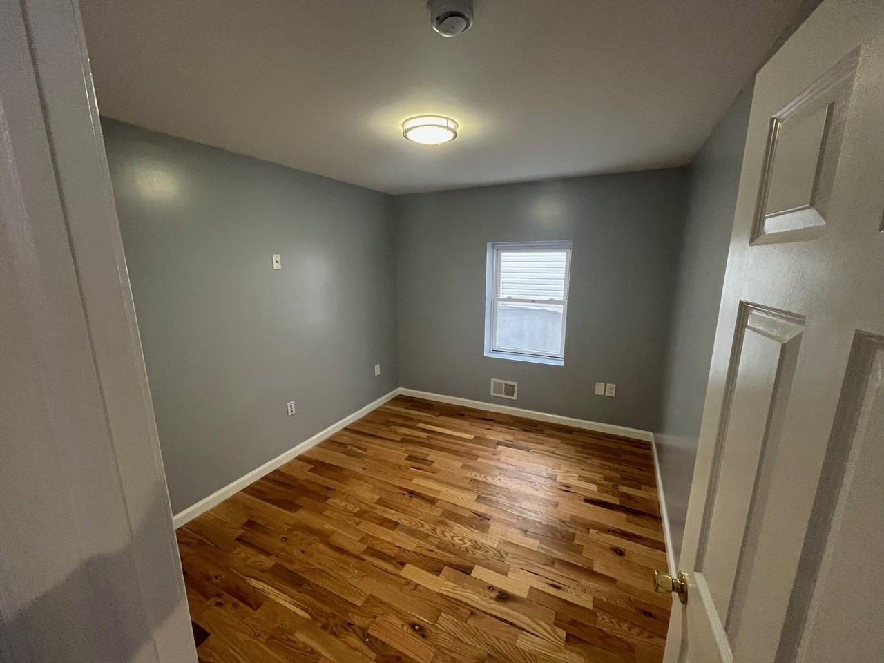 58 Wright St #2ndFL - Photo 4 of 10
