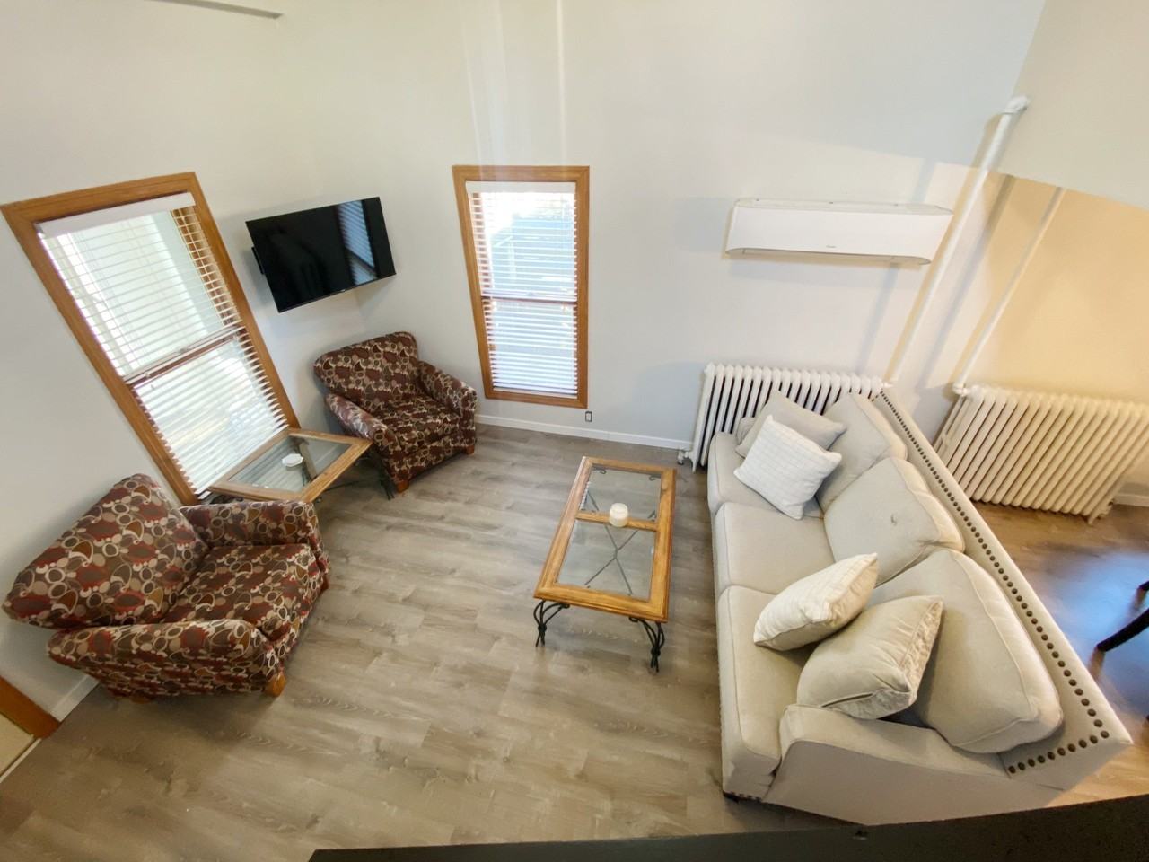 345 20th St S - Photo 4 of 15