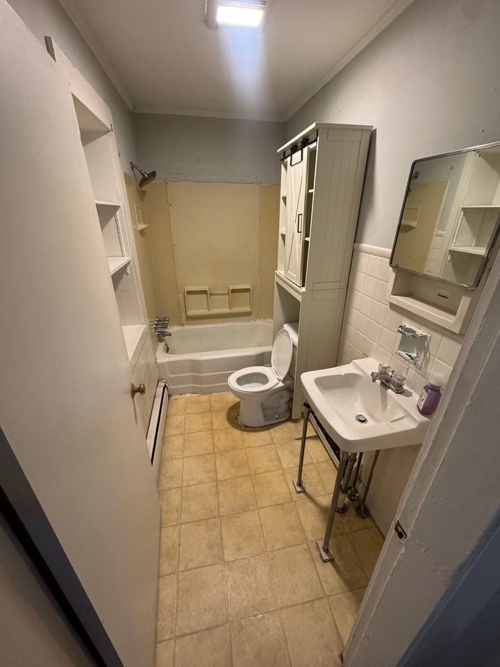 689 E Falmouth Hwy #2 - Photo 7 of 11