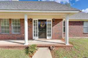 featured image of 118 Eg Mcmillan Way
