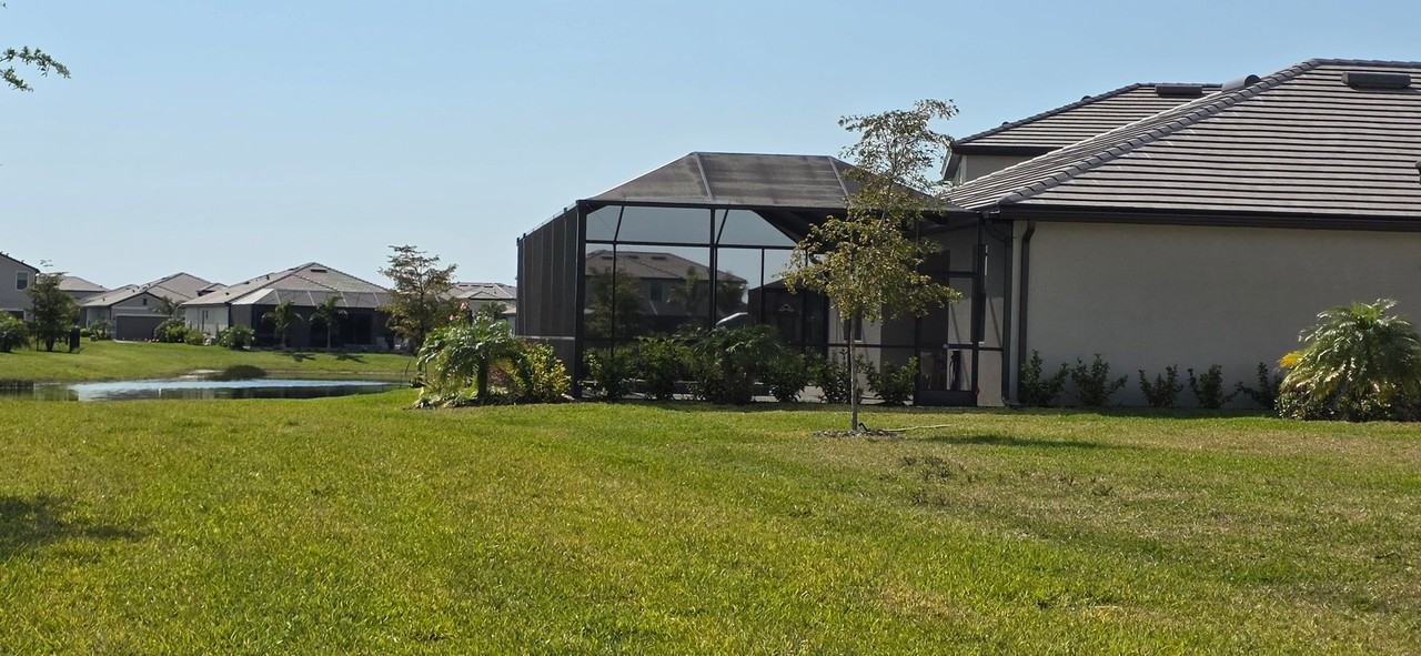 15254 Sea Salt Way - Photo 2 of 4