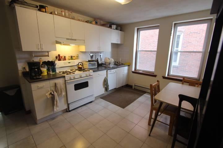 23 Elm St - Photo 5 of 6