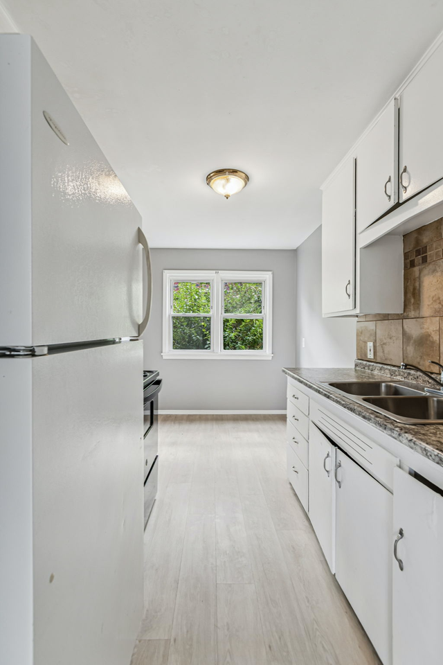 4314 North 52nd Street - RADAR LLC - 1 #1 - Photo 6 of 28