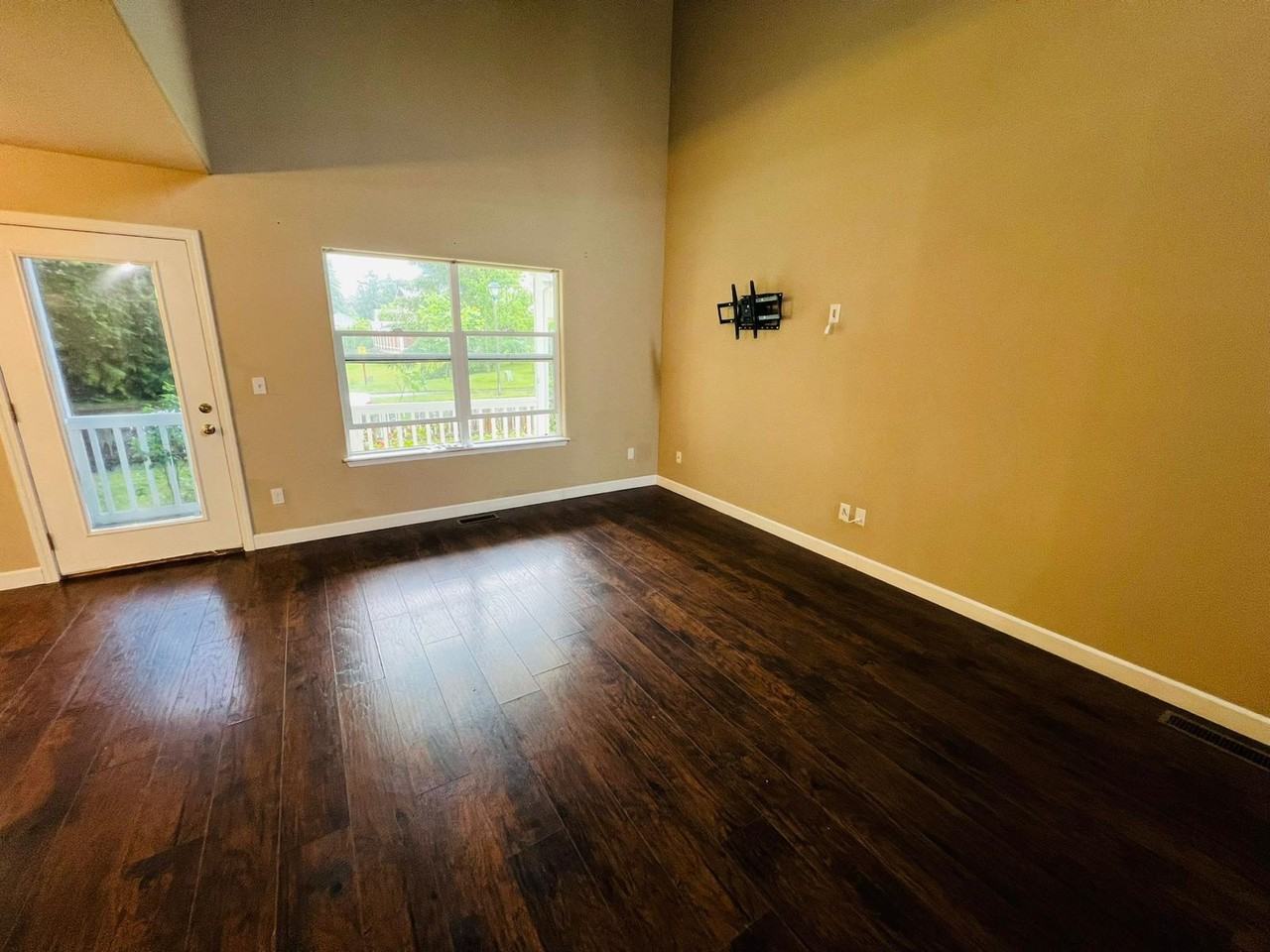 4811 41st Ln Se #1 - Photo 4 of 19