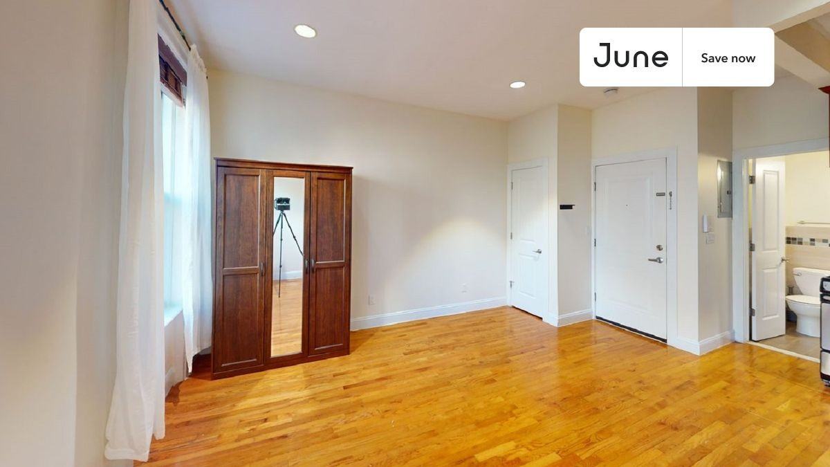 145 W 136th St #A - Photo 7 of 8