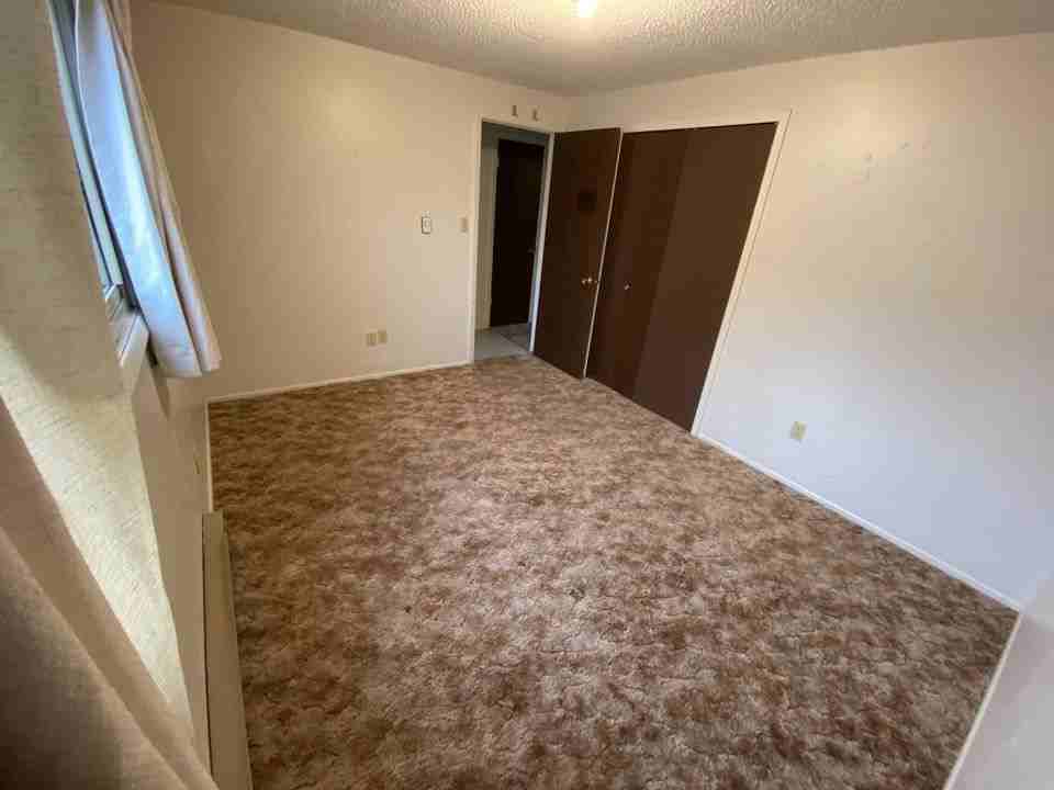 315 South 23rd Street - Photo 5 of 27
