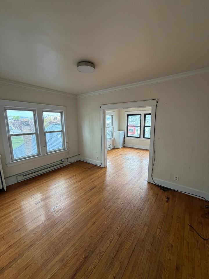 327 Main Street - Photo 2 of 12