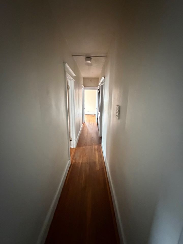 327 Main Street - Photo 4 of 12