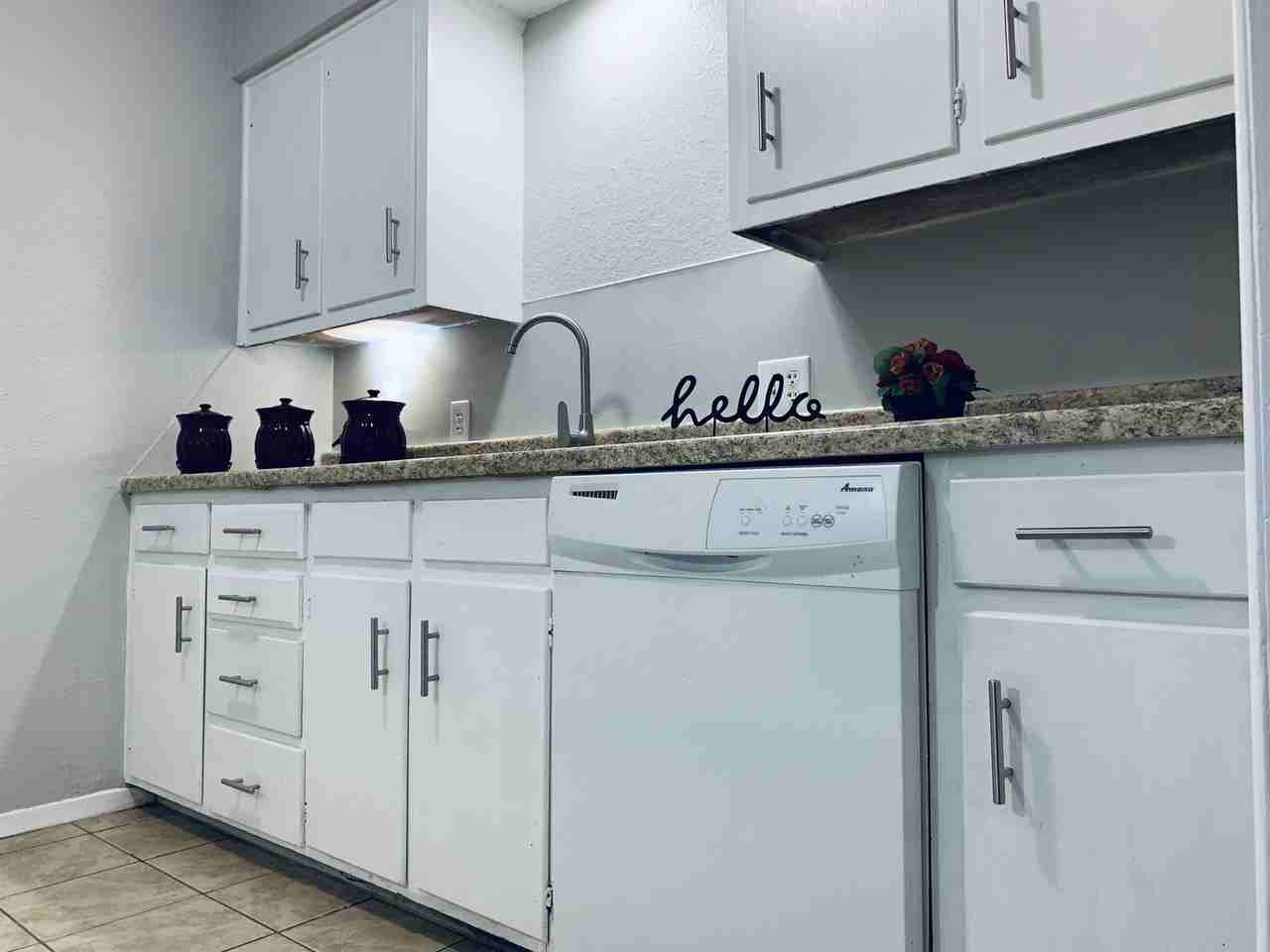 Briarwood Village Apartments - Photo 5 of 50