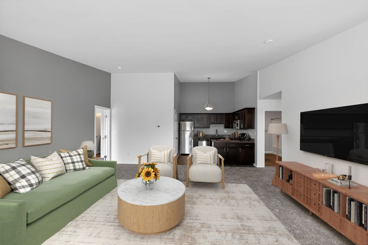 Mansions at Delmar, an Eagle Rock Community - Photo 2 of 23