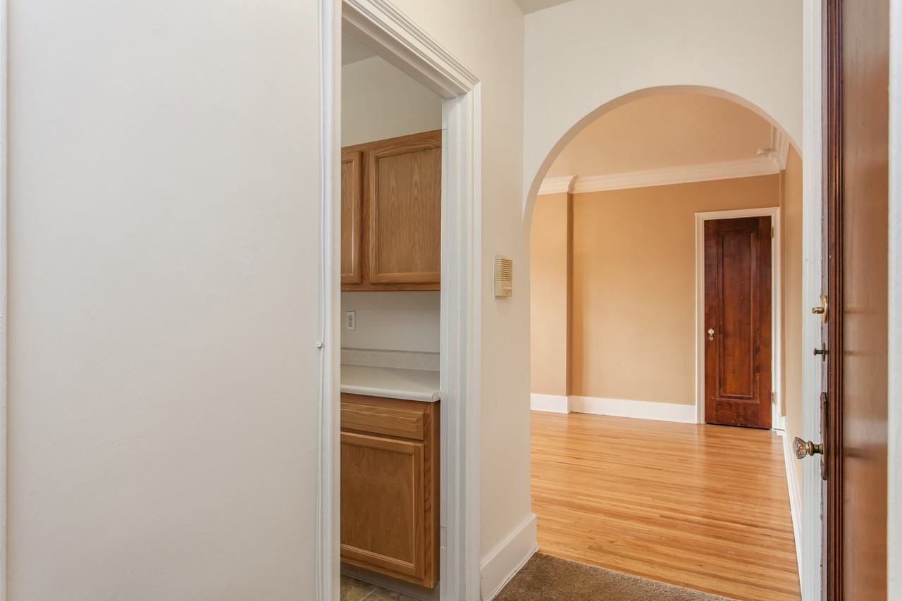Arnold Park Apartments - Photo 7 of 25