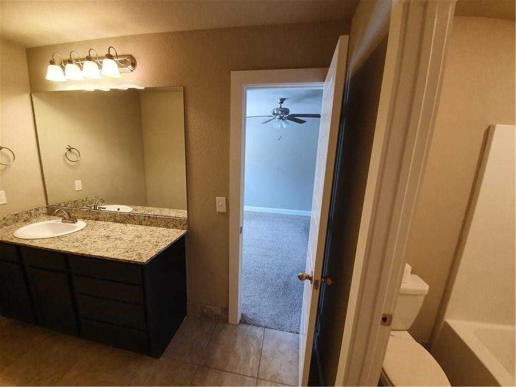 4000 Sw Capstone Ave - Photo 6 of 14