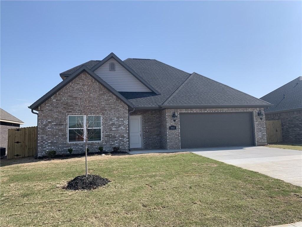 5913 Sw Gentle Winds Ave - Photo 2 of 25