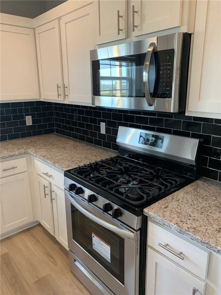 5913 Sw Gentle Winds Ave - Photo 7 of 25