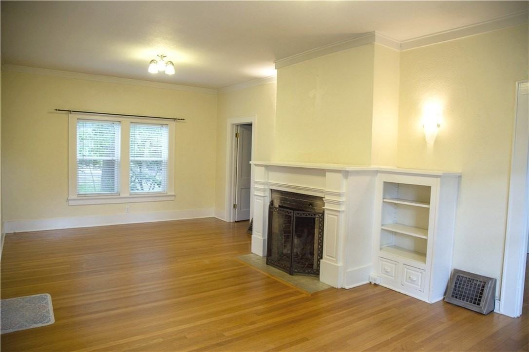 601 N Forest Ave - Photo 3 of 7