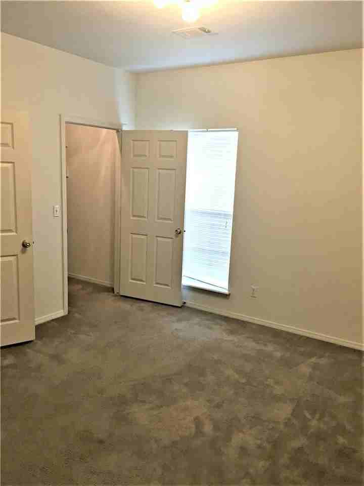 1766 N Gregg Ave #7 - Photo 7 of 13