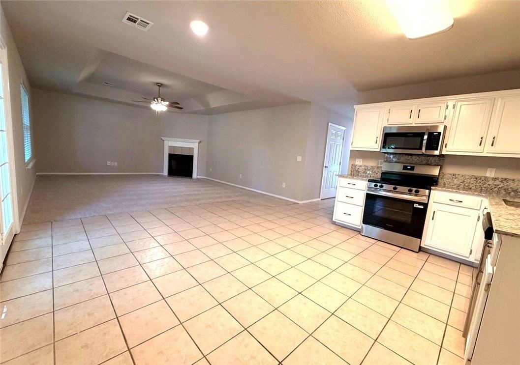 1 Mills Ln - Photo 6 of 14