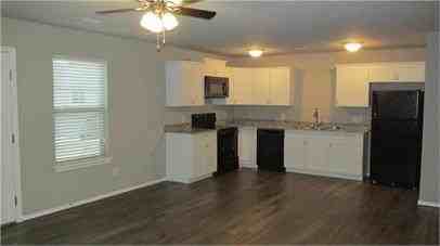 5002 Sw Fieldstone Blvd #1 - Photo 4 of 7
