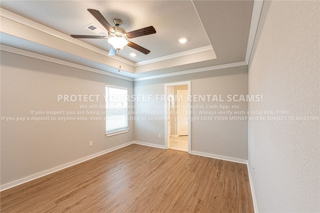 4373 W Newton Ave - Photo 7 of 15